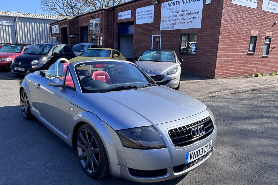 2003 Audi TT thumbnail 2